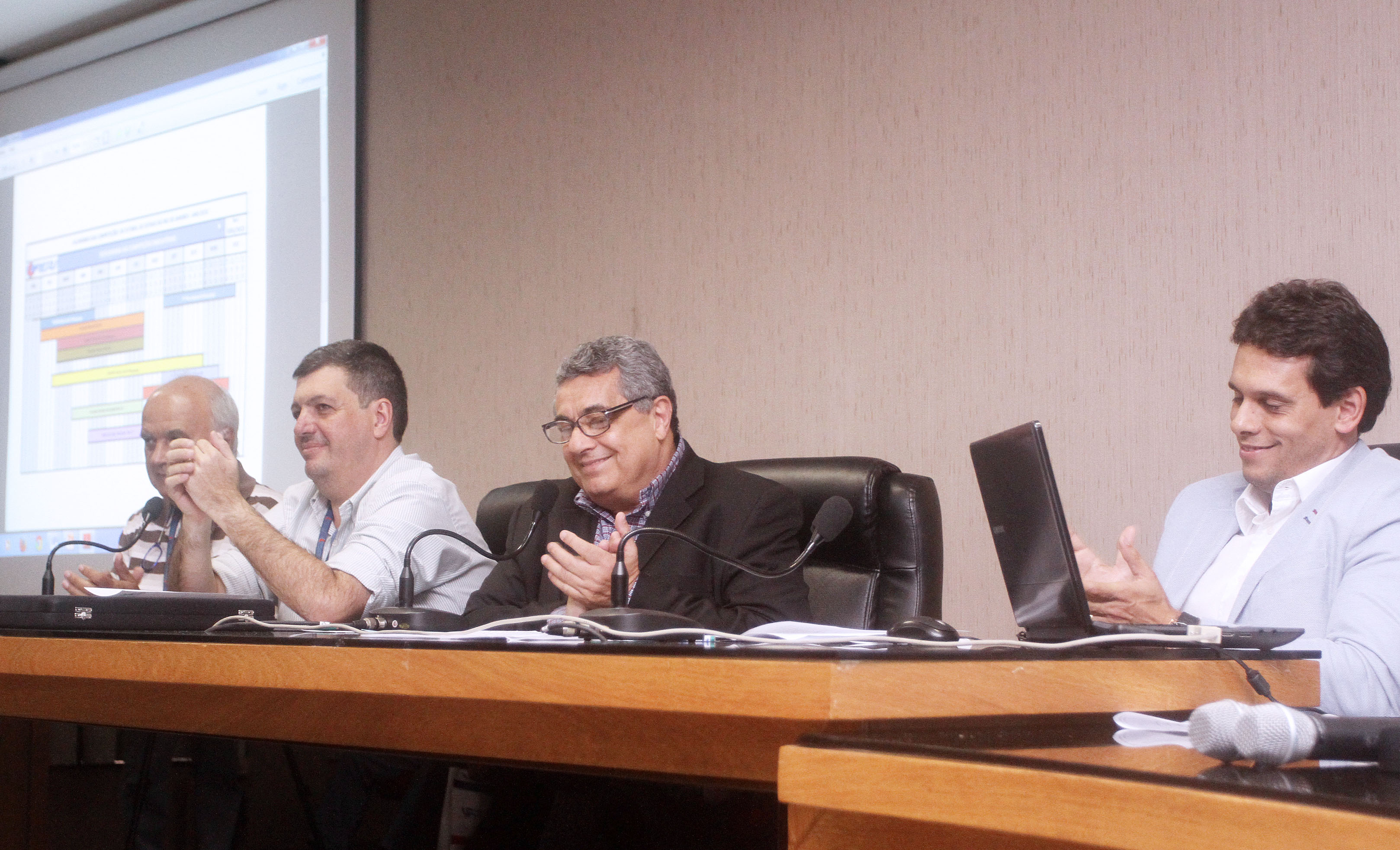 Assembleia Geral aprova calendário e proposta orçamentária de 2015