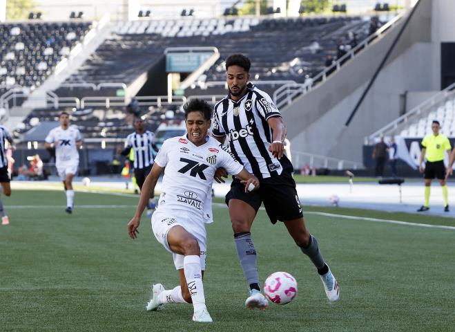 Botafogo fica no empate com o Santos