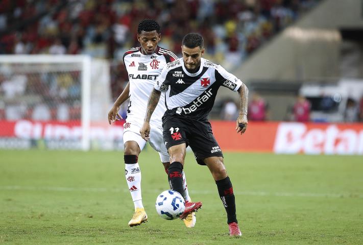 Igualdade no "Clássico dos Milhões"