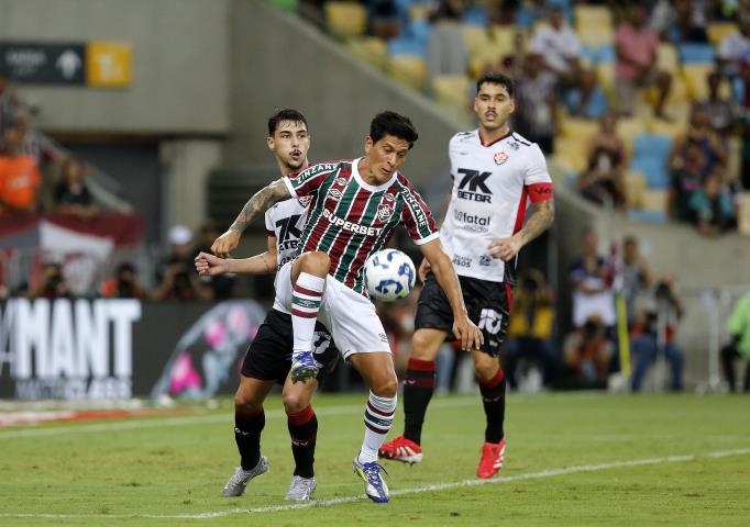 Fluminense sofre empate no fim da partida