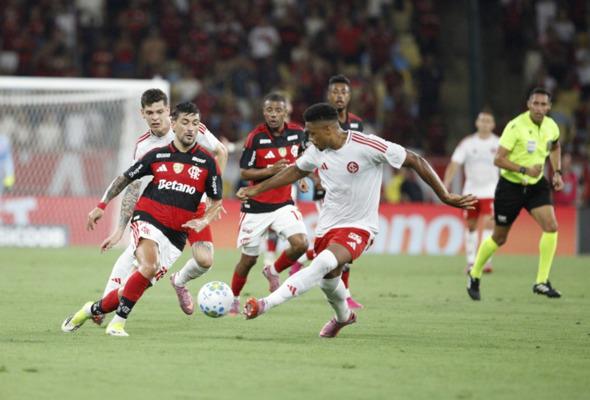 Flamengo fica no empate com o Inter-RS no Maracanã