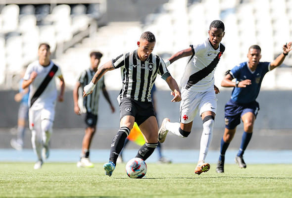 Só empates nos jogos de ida das semifinais do Carioca Sub-17