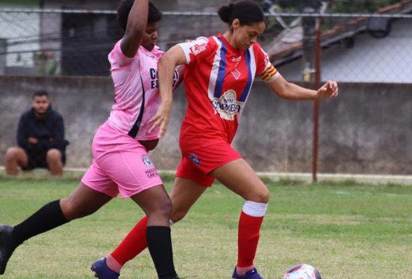 Bom Jardim larga na frente na decisão do Centro-Norte Fluminense do Torneio Aberto Feminino