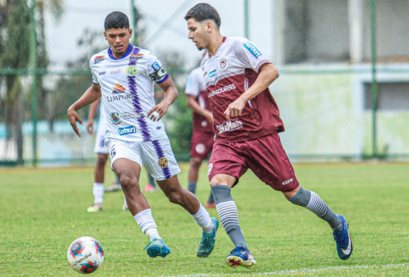 Tudo igual no primeiro jogo da final da Série B1 Sub-20