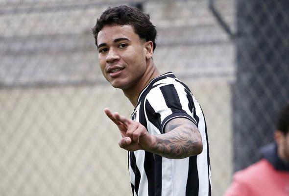 Botafogo goleia e garante vaga antecipada para as quartas do Brasileiro Sub-20