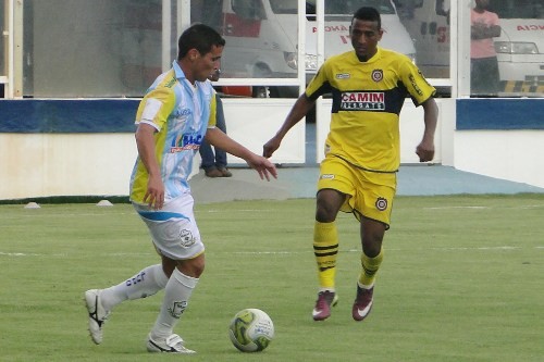 Madureira vence nos pênaltis e se classifica para a final
