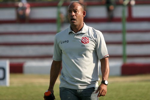 Bangu estreia na Copa do Brasil nesta quarta-feira