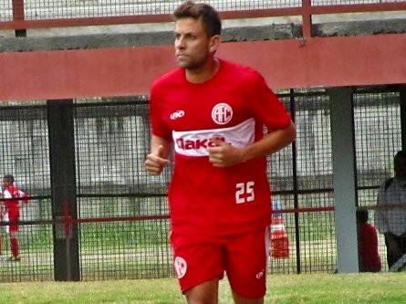 Atacante Jean é o novo reforço do America