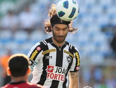 Botafogo e Flamengo empatam no Engenhão