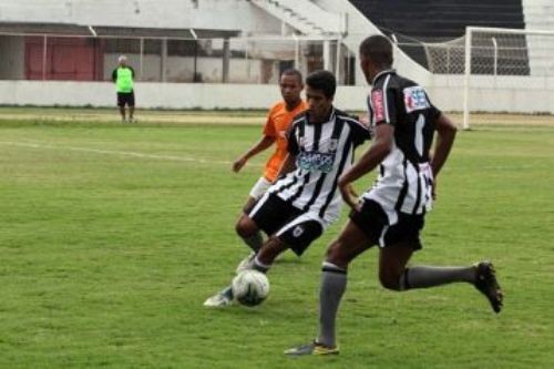 Tudo igual entre Americano e Sendas Esporte: 2 a 2