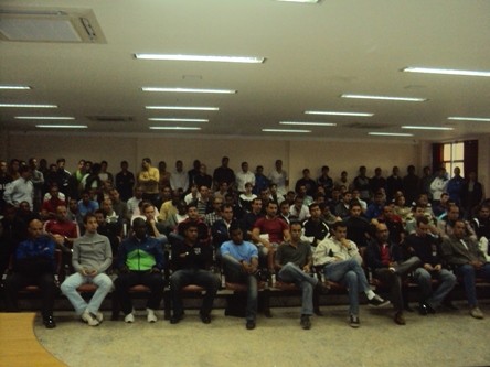 Árbitros se reúnem e entregam manifesto à FERJ