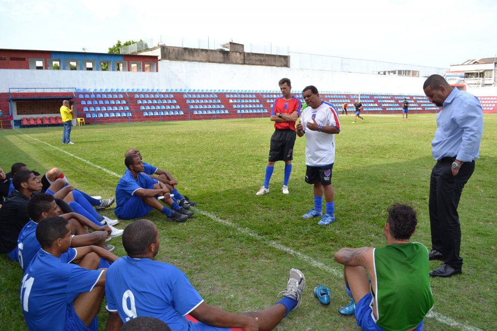 Elenco do Bonsucesso se reapresenta com muita conversa