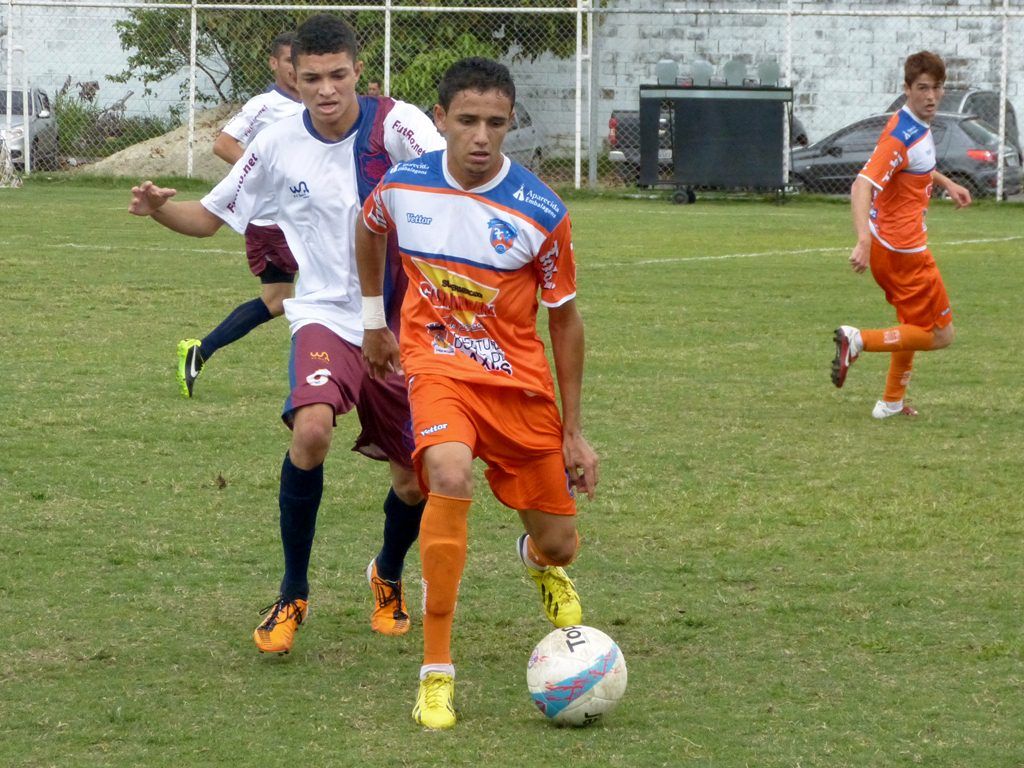 Duque de Caxias vence o Bonsucesso e se classifica
