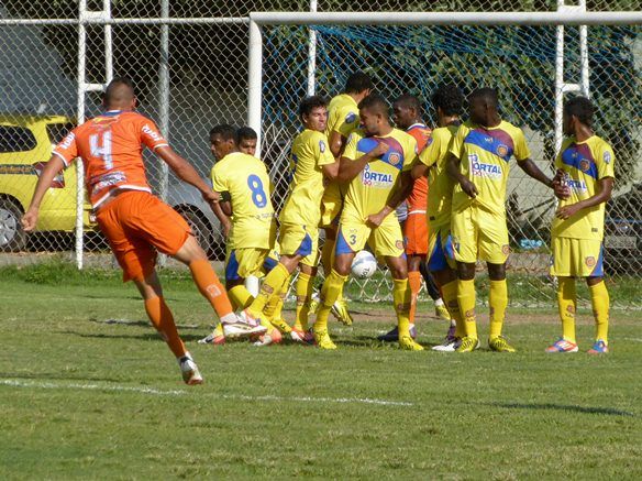 Duque de Caxias vence o Madureira e assume a liderança do Grupo E