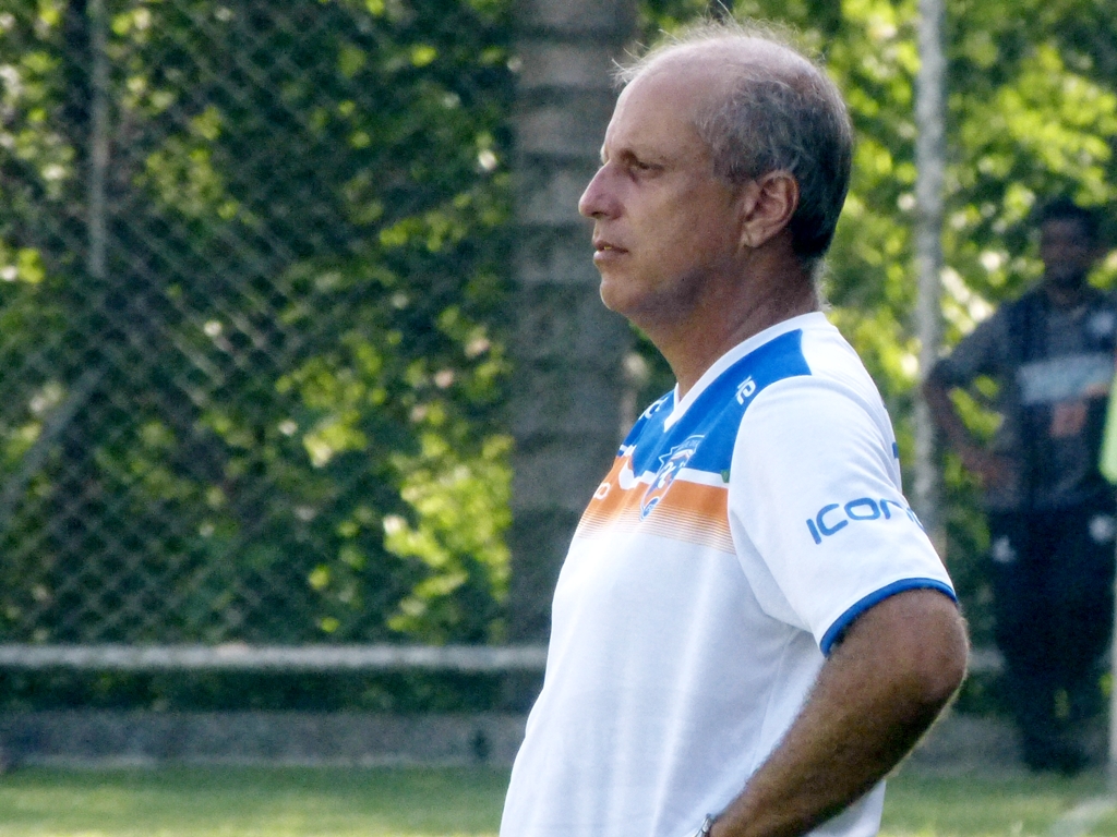 Alexandre Gama deixa o Duque de Caxias