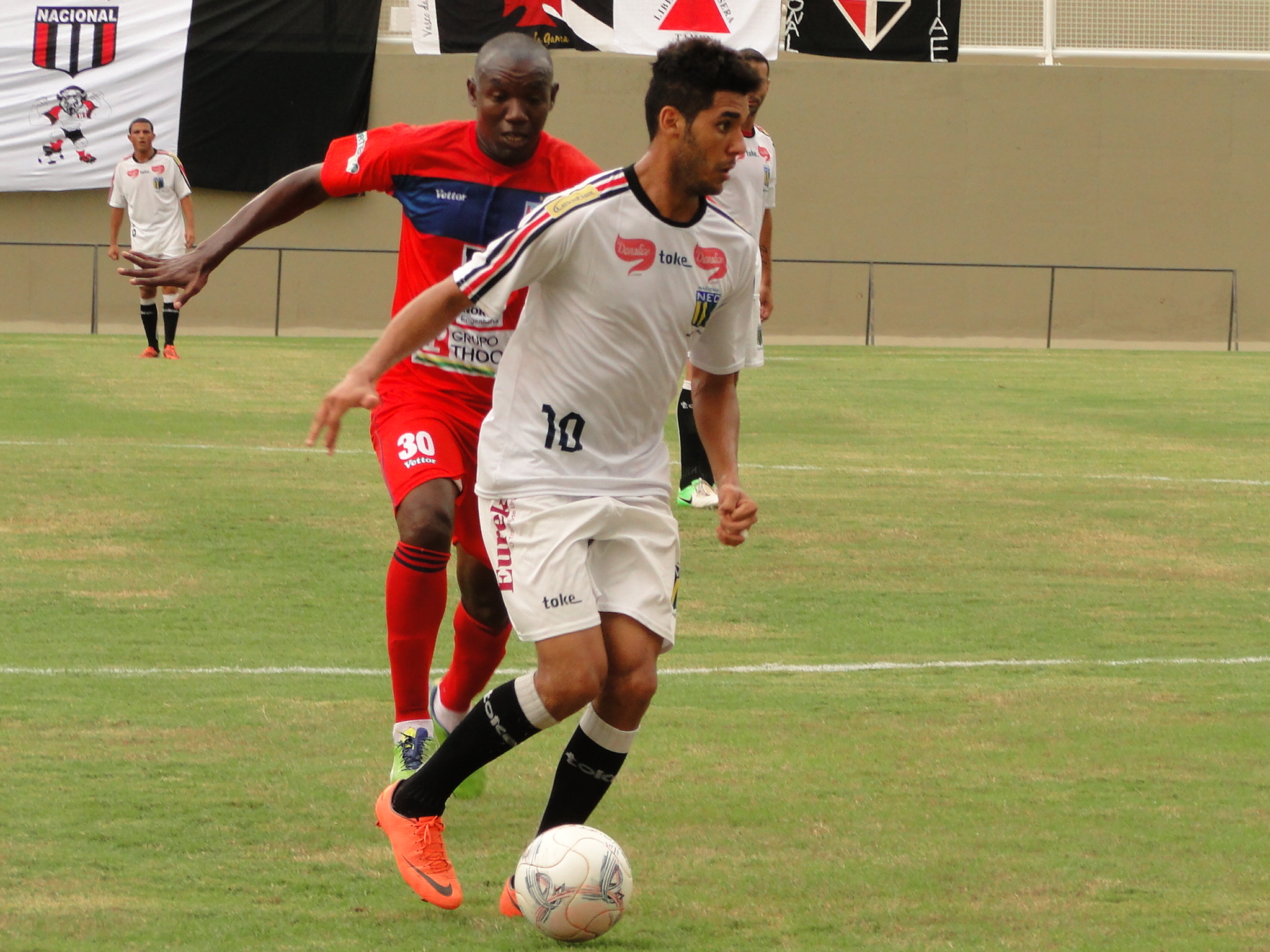 São João da Barra perde amistoso no interior mineiro