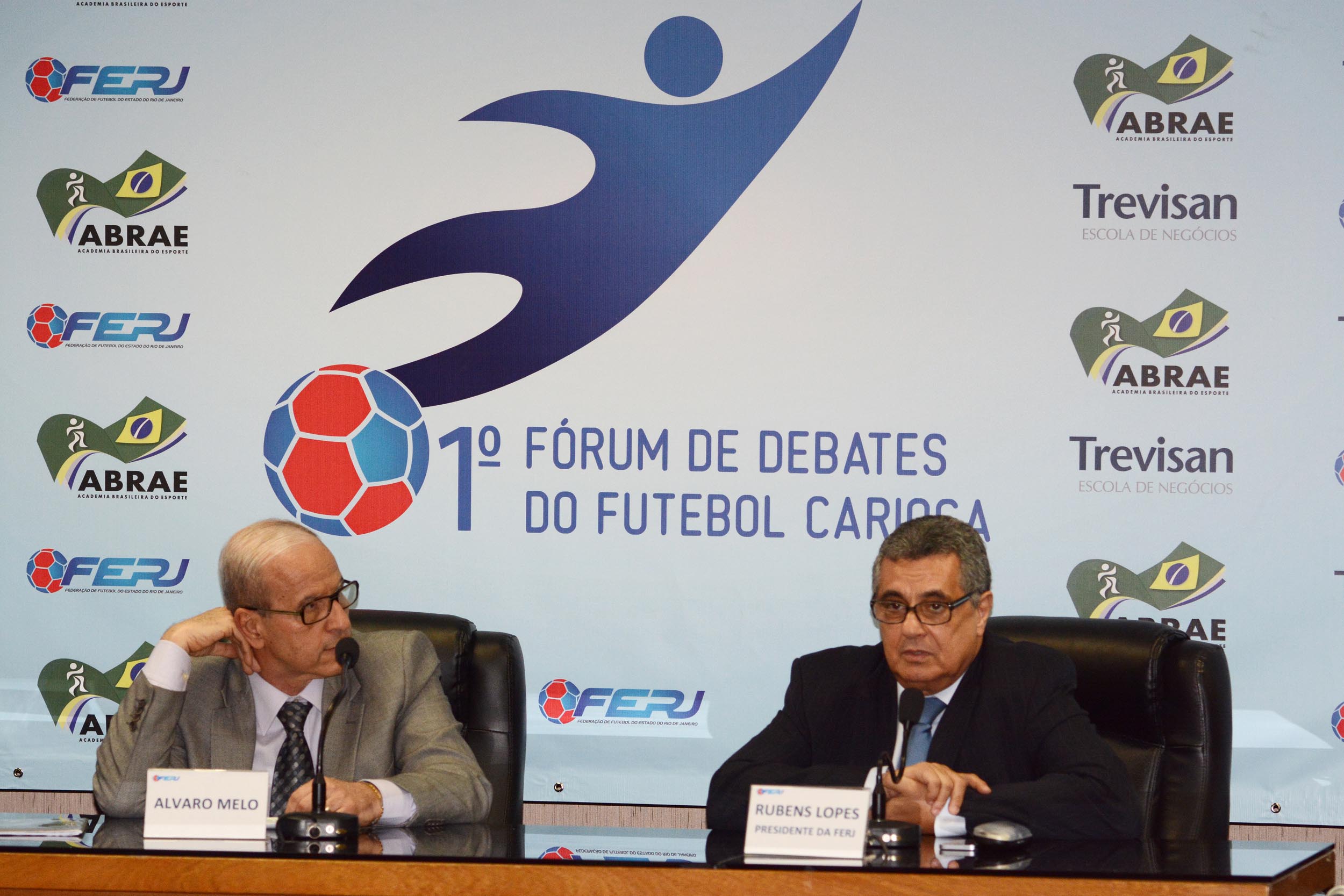 Dr. Álvaro Mello Filho realiza palestra sobre Fair Play Financeiro