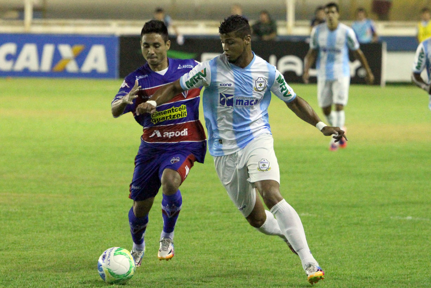 Macaé fica no empate sem gols na partida de ida