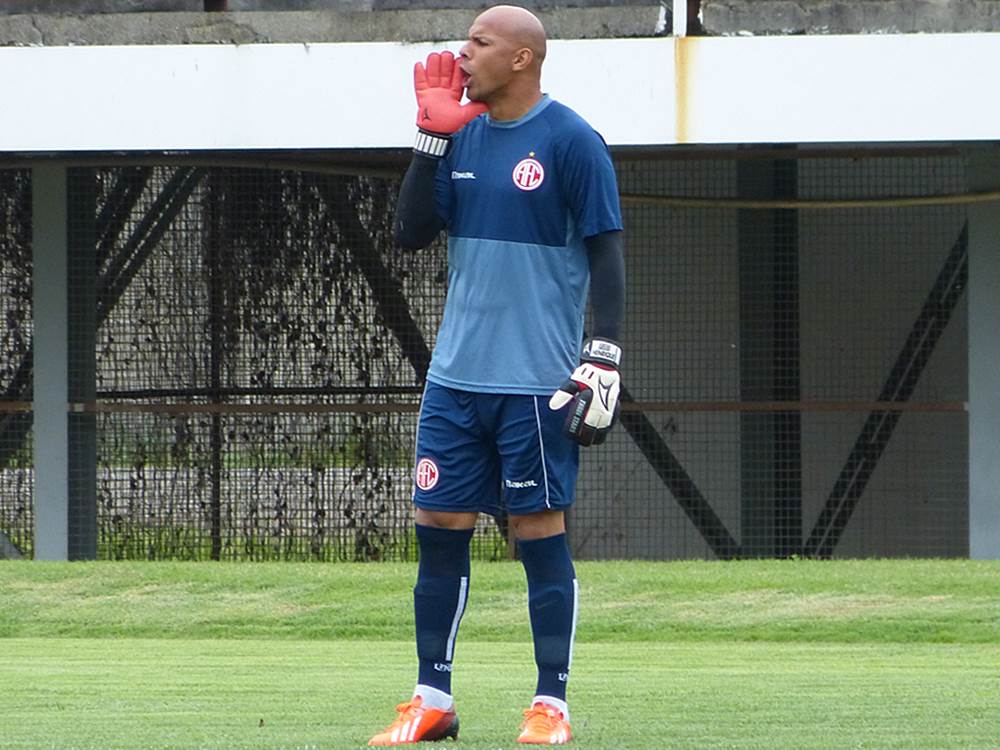 Henrique avalia sua estreia na Copa Rio: "satisfeito com o dever cumprido"