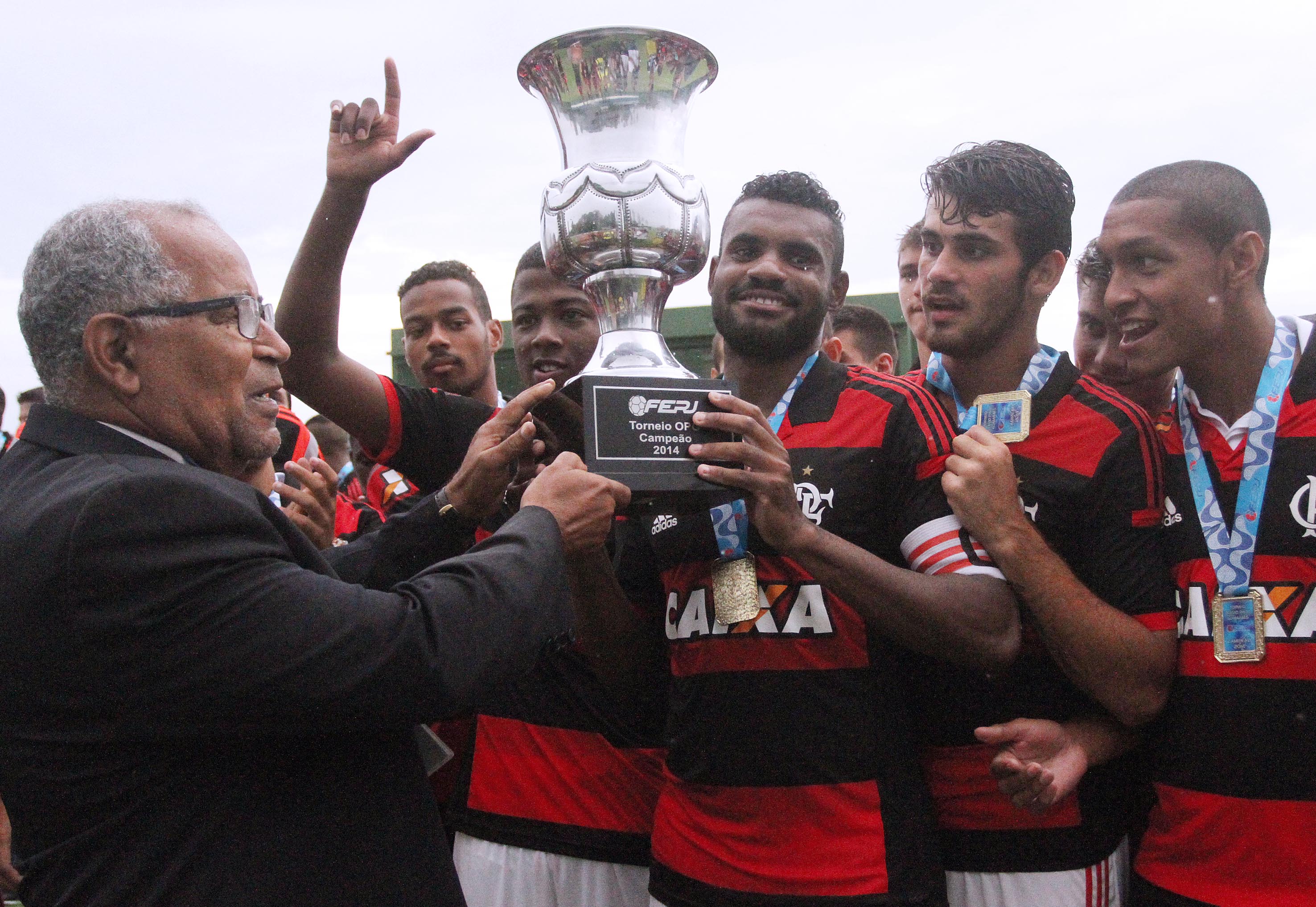 Flamengo é Campeão do Torneio Otávio Pinto Guimarães