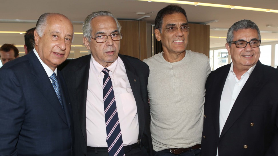 Presidentes da FERJ e do Vasco visitam a CBF