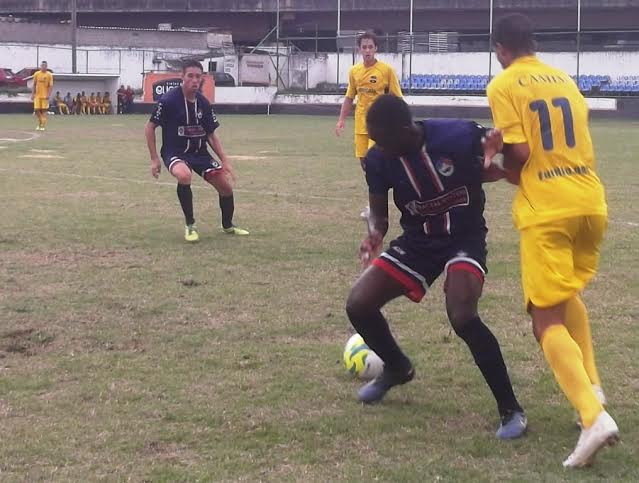 Barcelona vence o Arraial do Cabo e segue 100% fora de casa