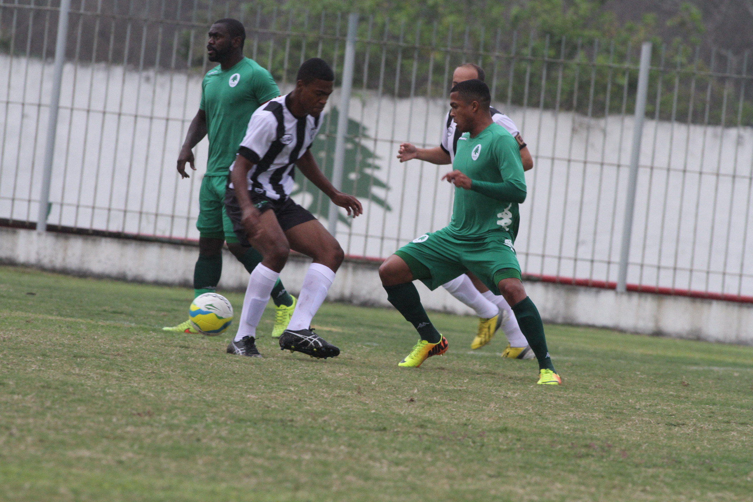 Boavista goleia o Queimados: 6 a 0