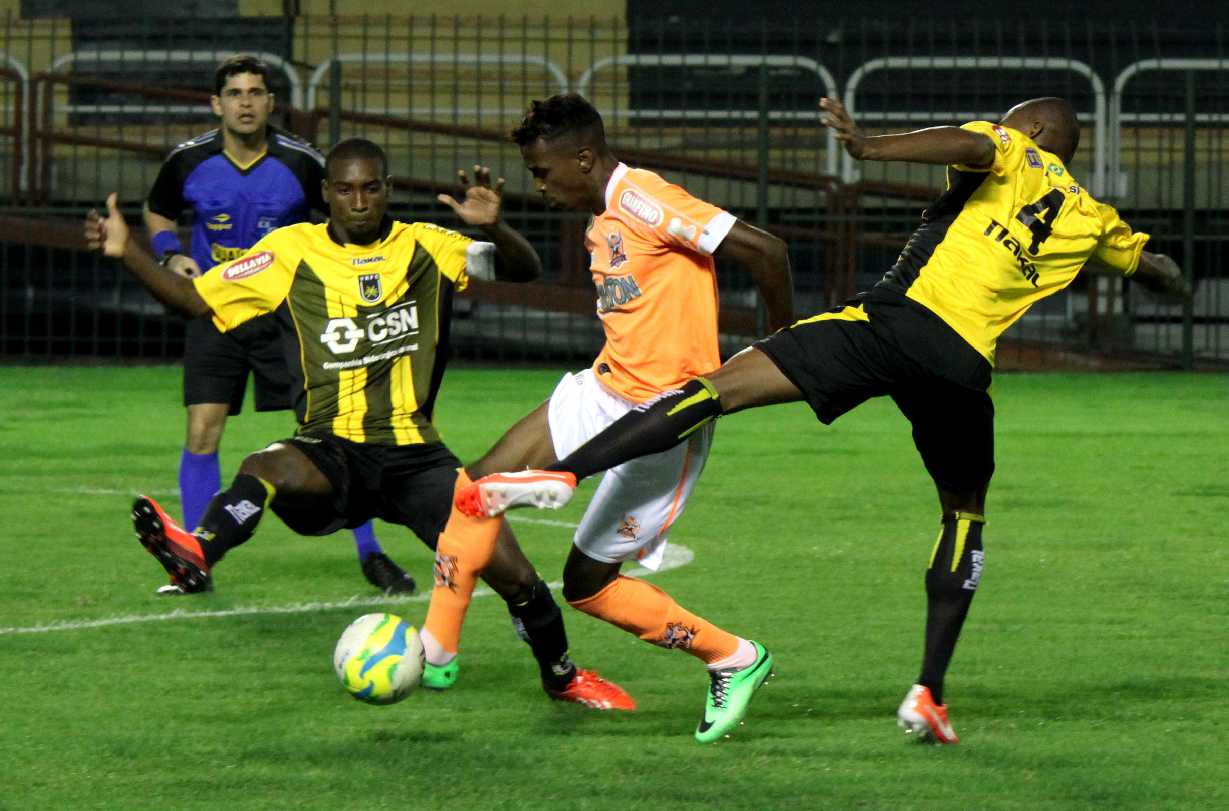 Volta Redonda vence o Nova Iguaçu e se classifica