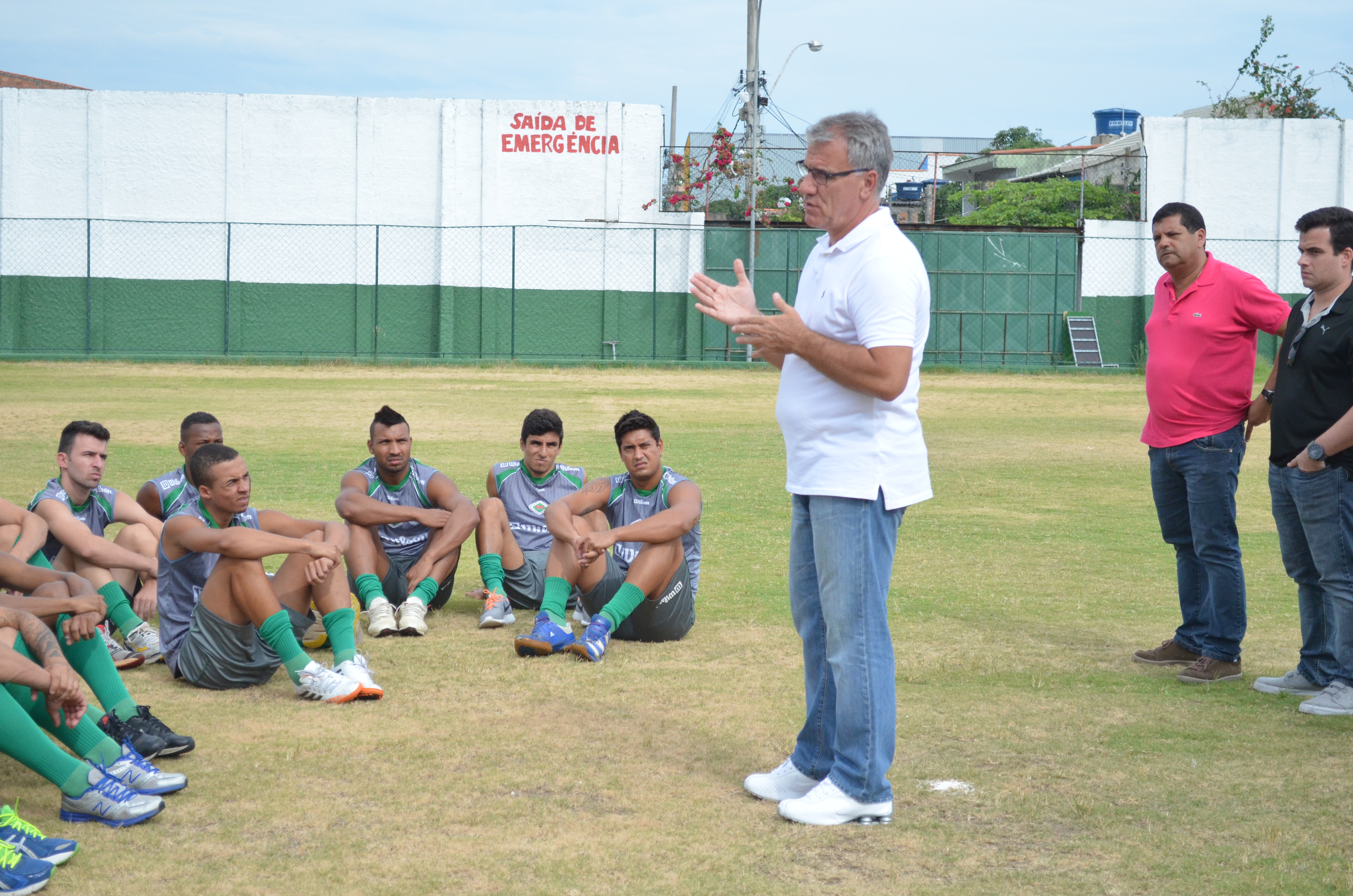 Cabofriense se apresenta visando Carioca 2015
