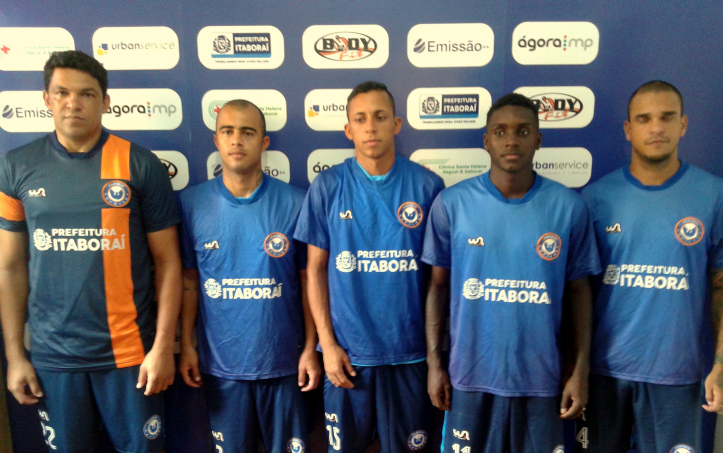 Itaboraí inicia pré-temporada com cinco reforços