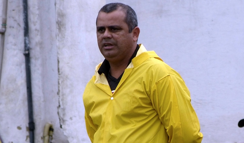 Roy pede reforços para brigar pelo acesso com o Olaria