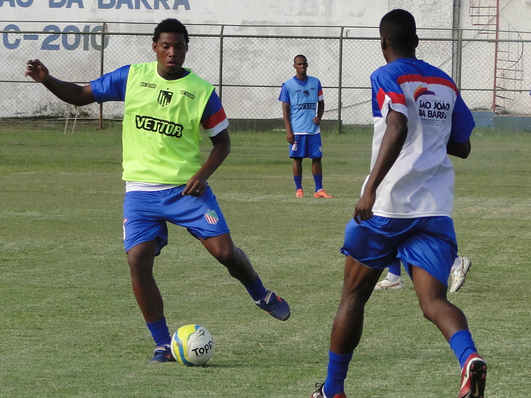 São João da Barra recupera jogadores para partida contra o Barcelona