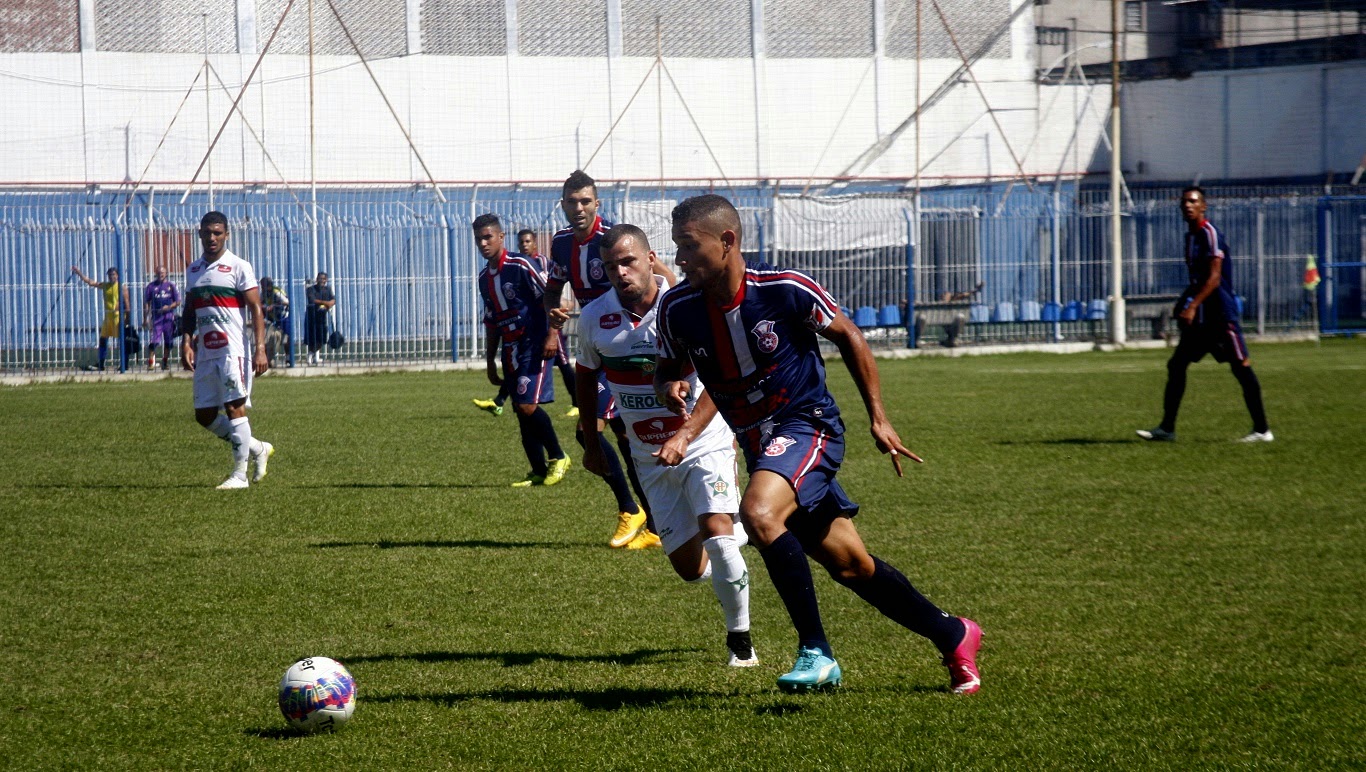 Talisson lamenta desatenção do Gonçalense