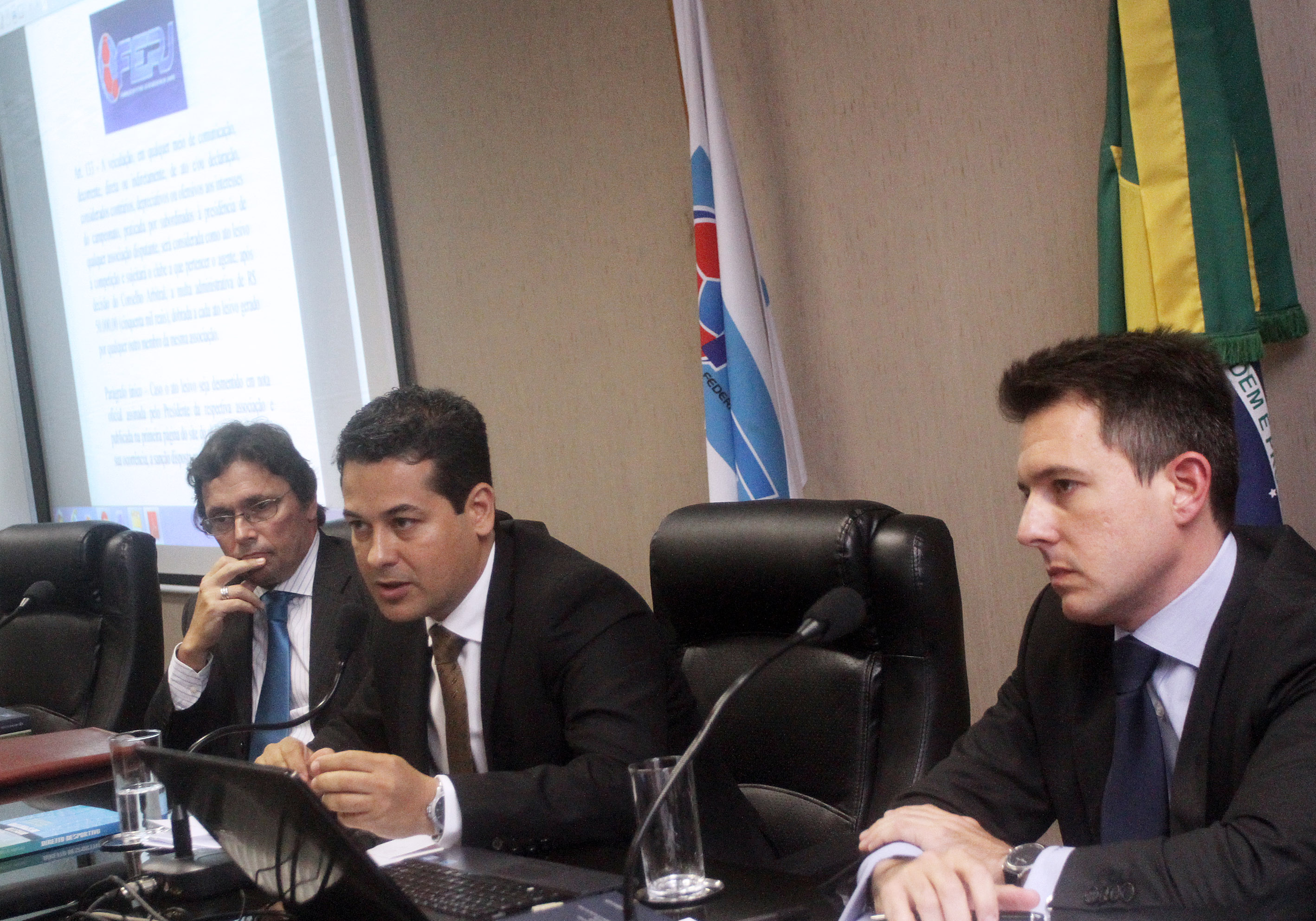 ICF realiza primeira palestra de eventos do "Ciclo de Estudos Permanentes"