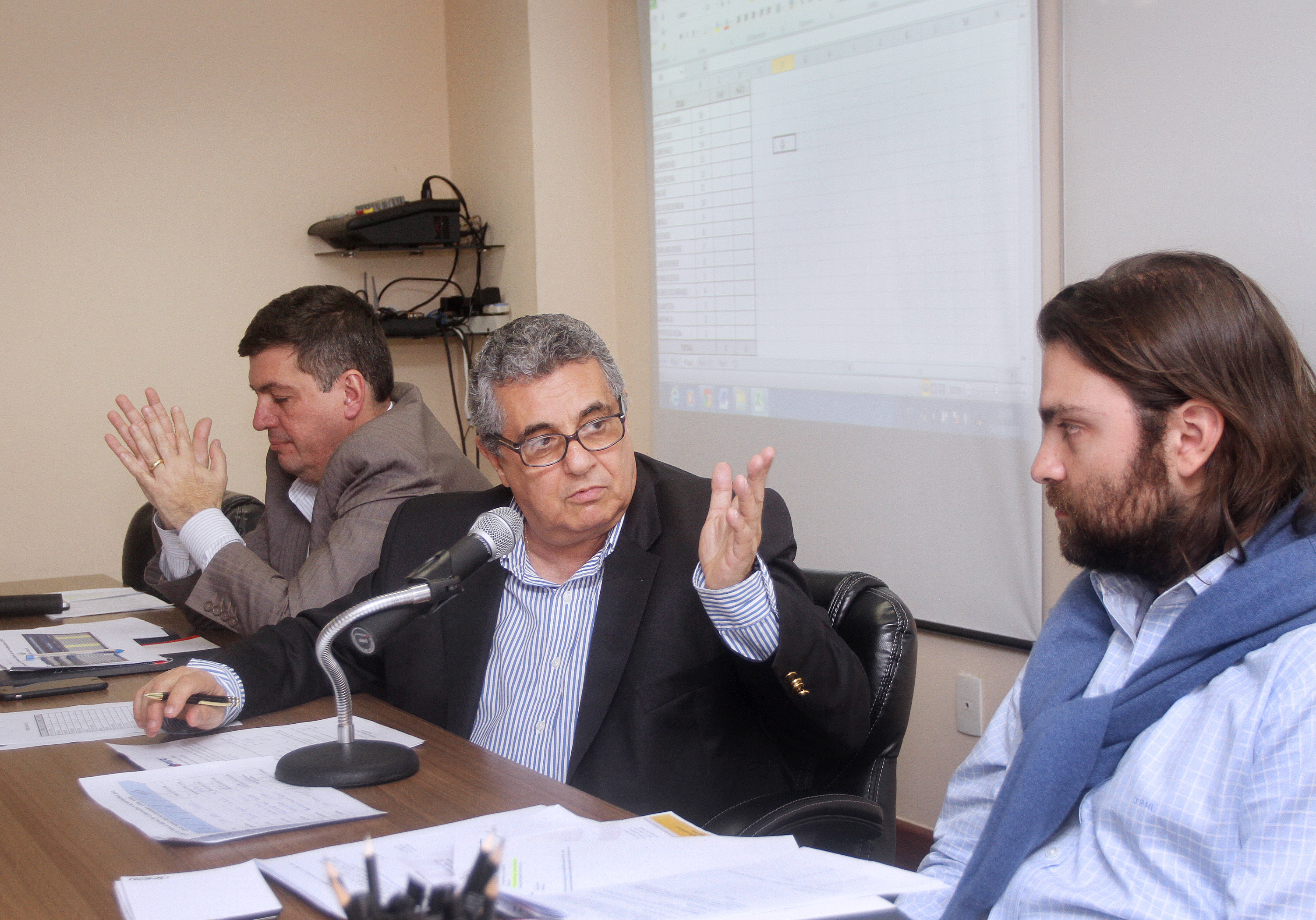 Arbitral define fórmula e regulamento do Carioca 2016