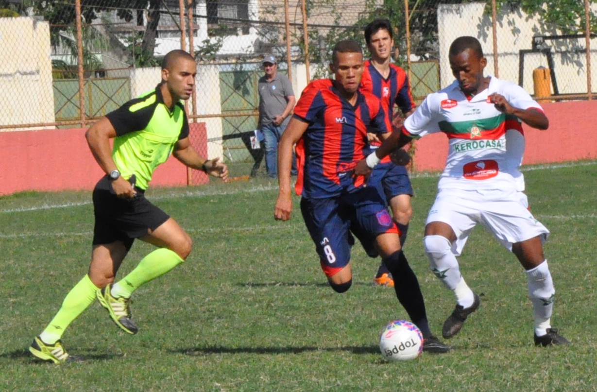Portuguesa e Bonsucesso empatam na Ilha