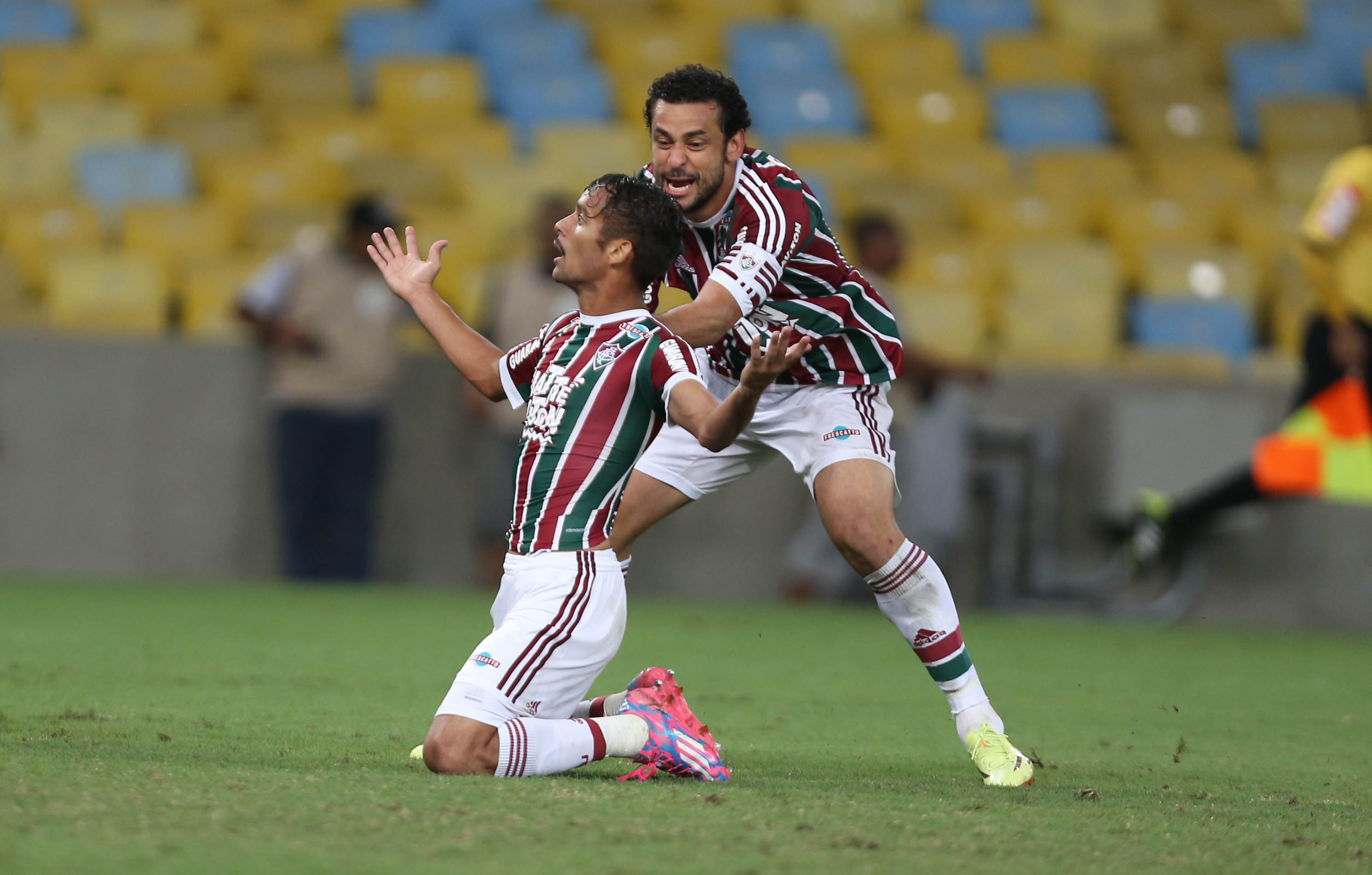 Fluminense volta a vencer no Brasileirão ao superar o Goiás