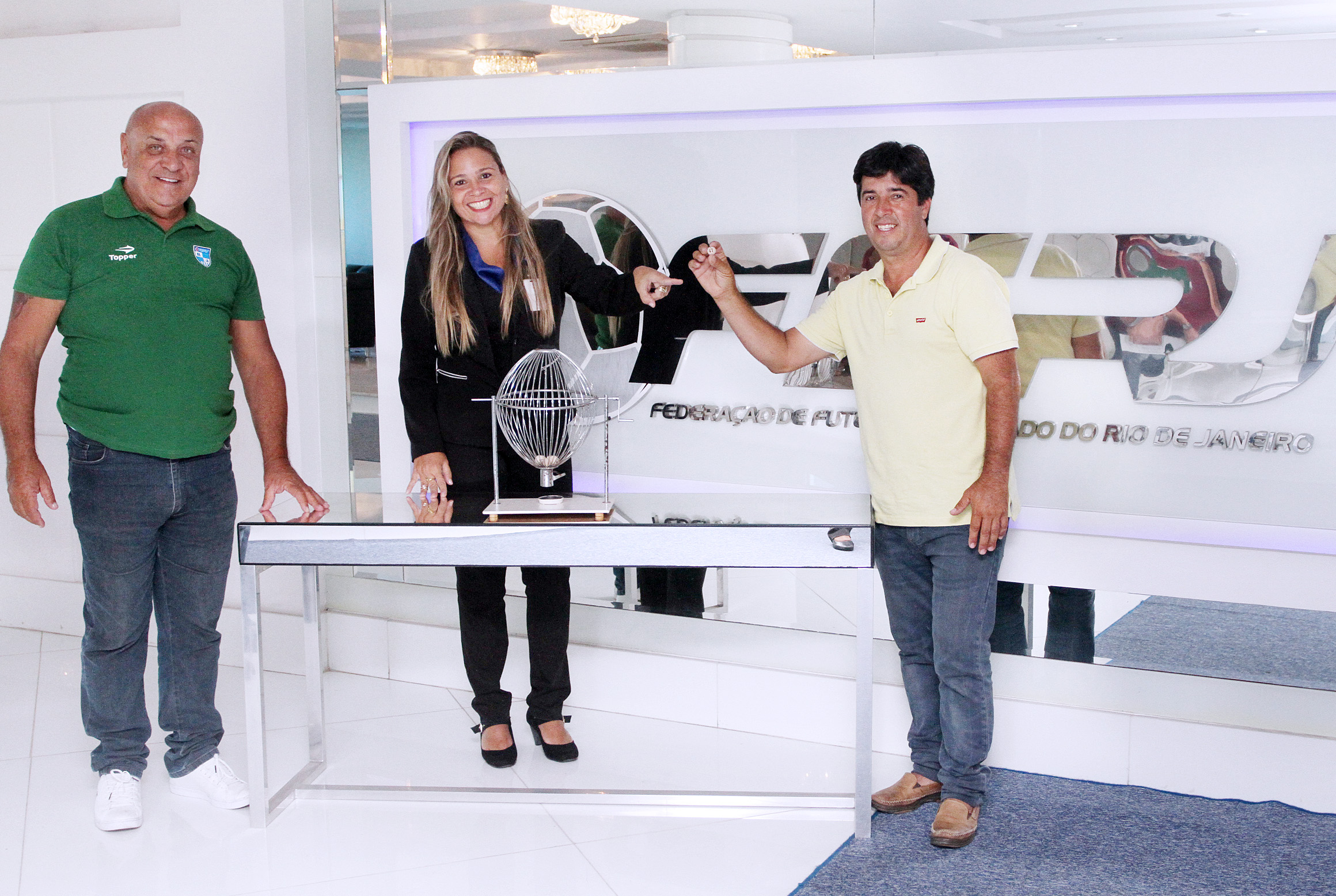 Grazianni Maciel apita o Clássico Vovô