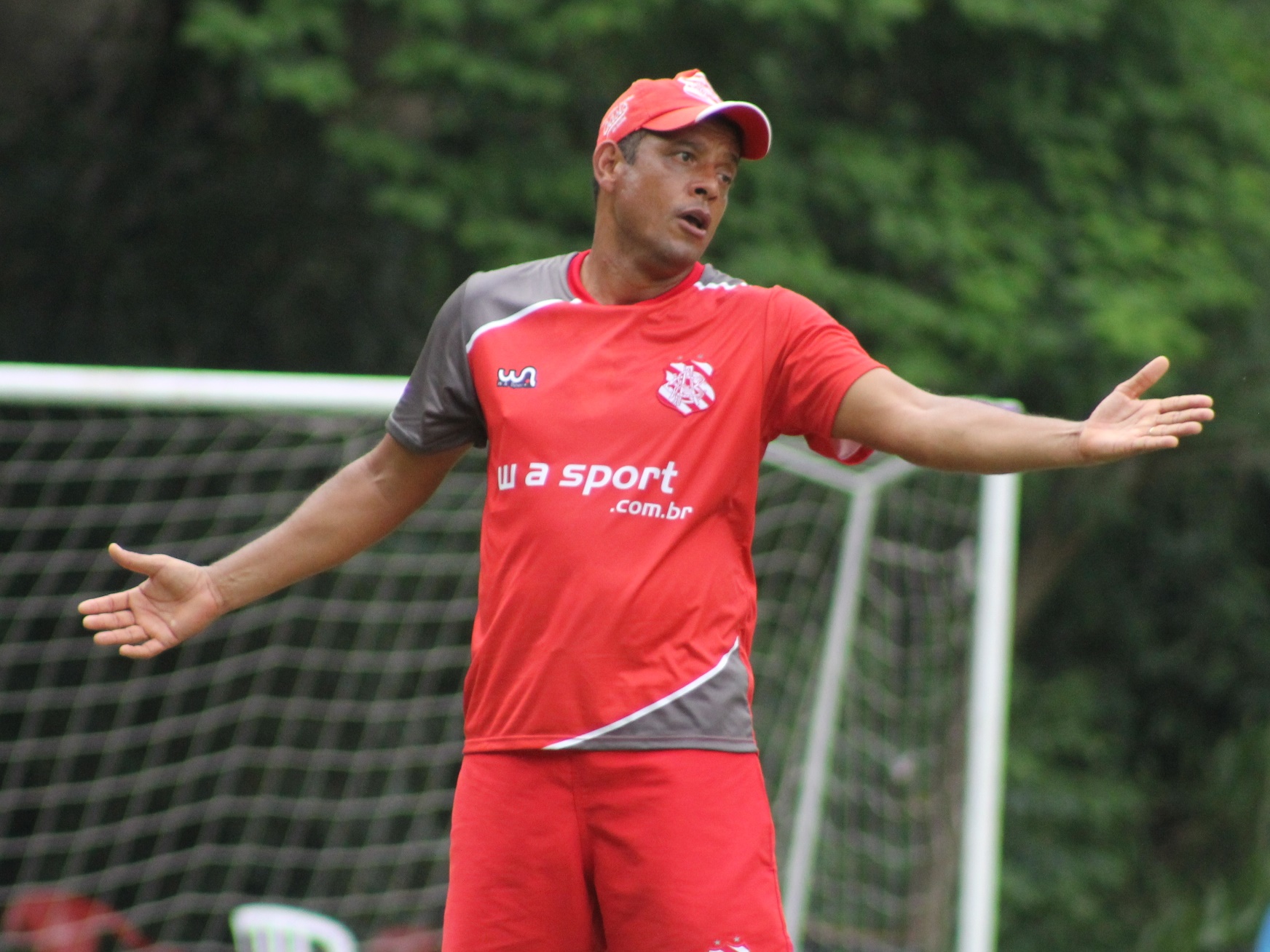 Emanoel Sacramento não é mais técnico do Bangu