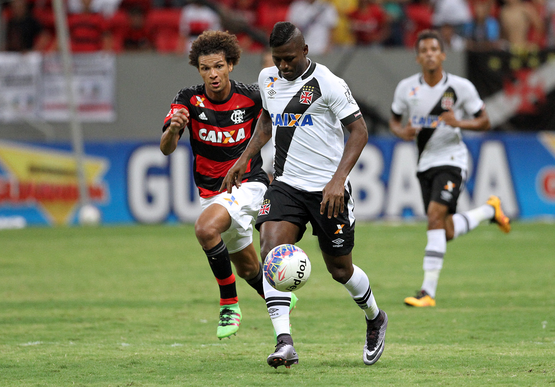 Clássico dos Milhões termina empatado no Mané Garrincha