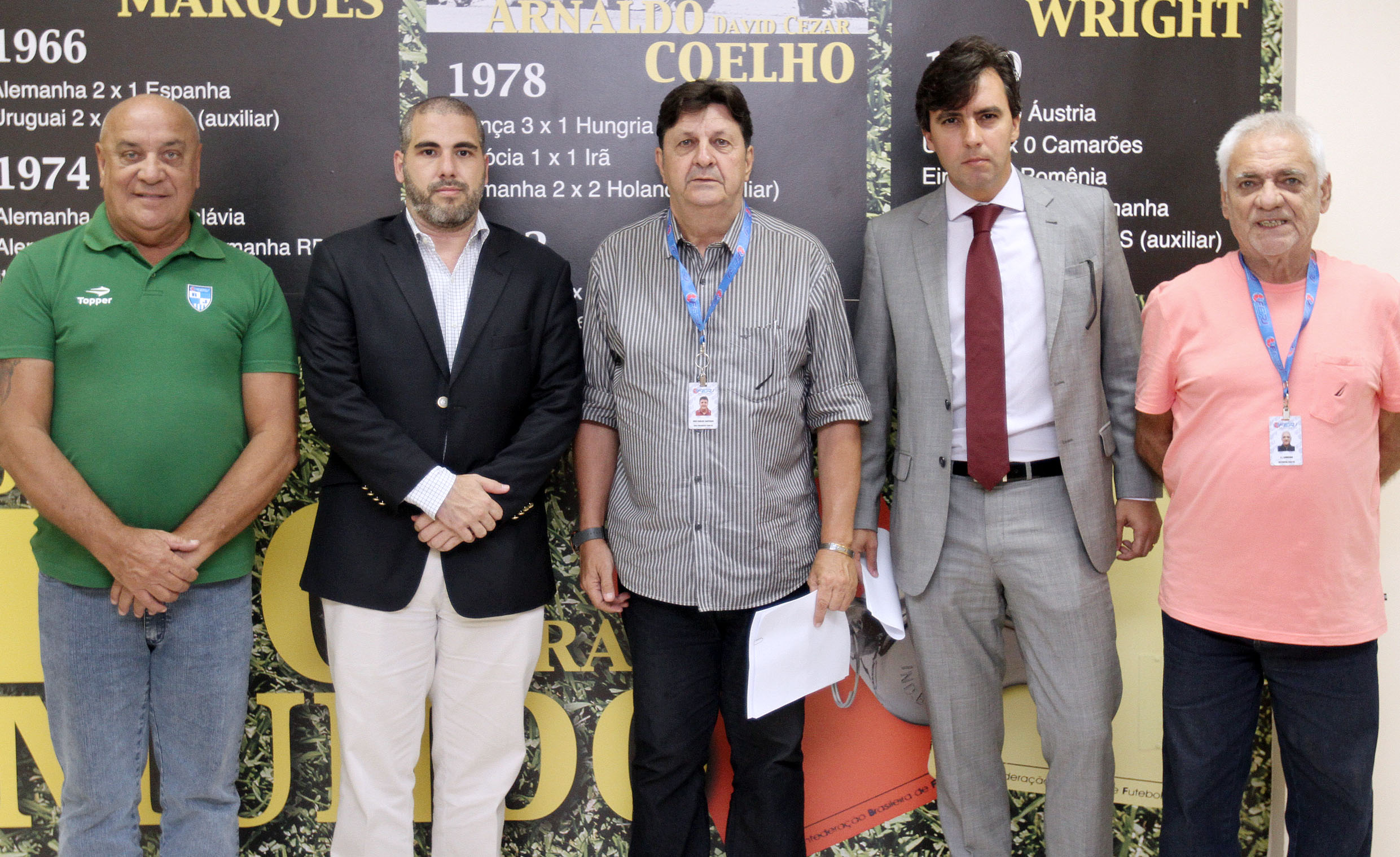 Definidos os árbitros das semifinais