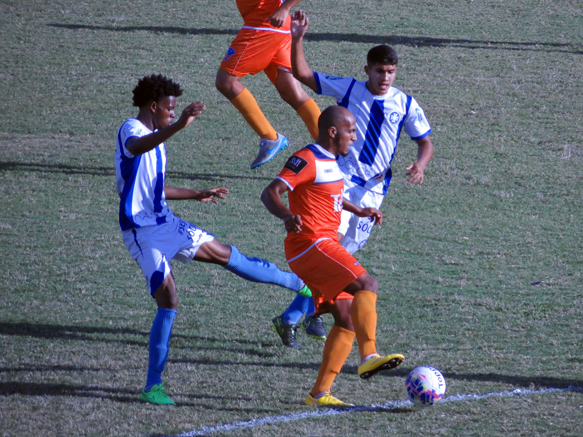 Duque de Caxias vence mais uma na Taça Corcovado