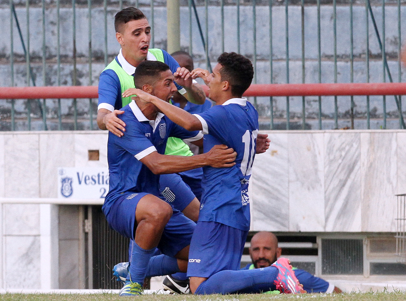 Goytacaz derrota o Ceres na Bariri