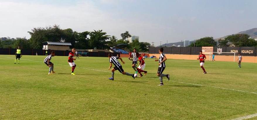 Flamengo sai na frente na decisão da Taça Rio Sub-20