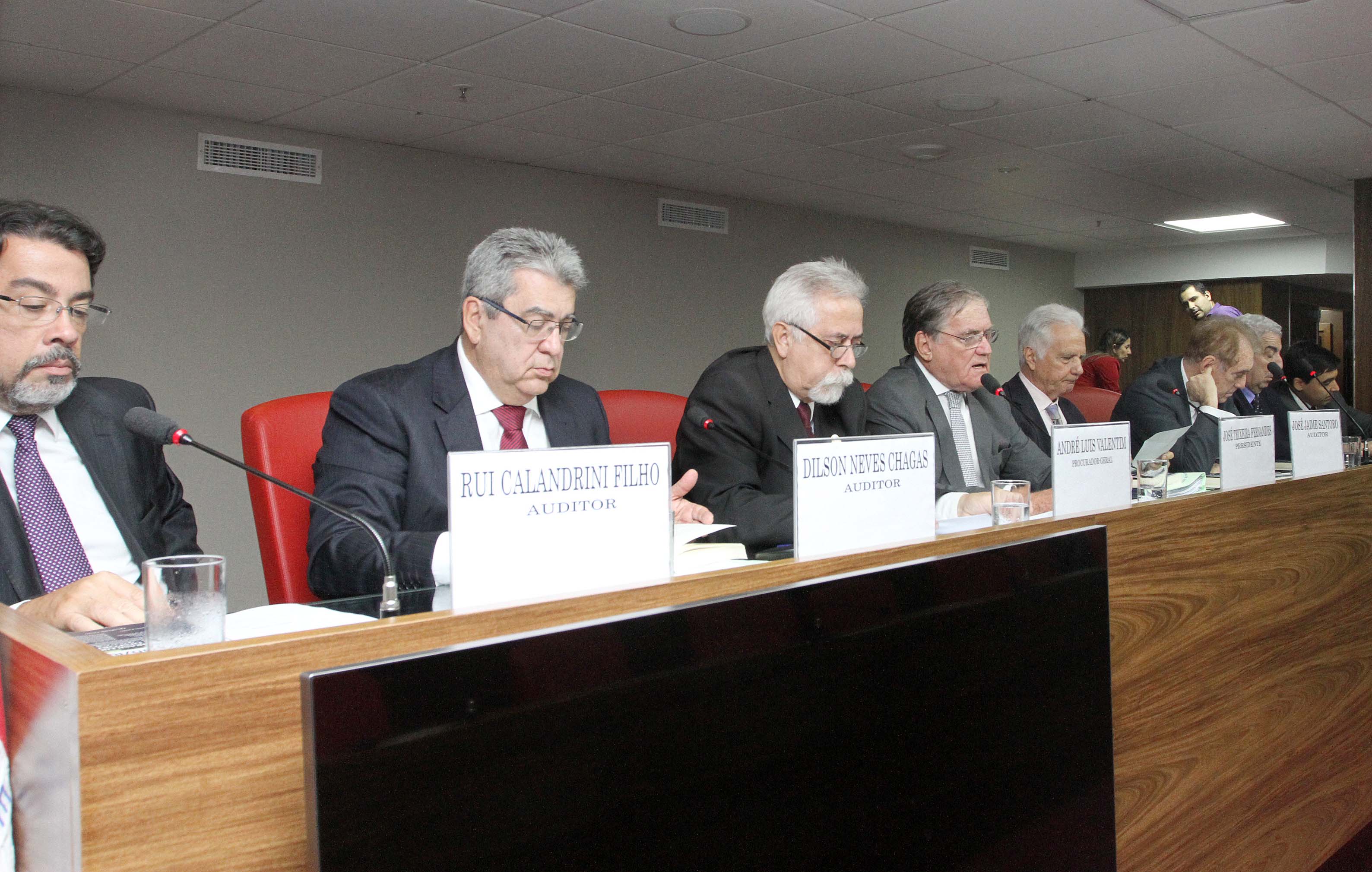 Pleno do TJD mantém pena ao Americano de R$ 102.000,00