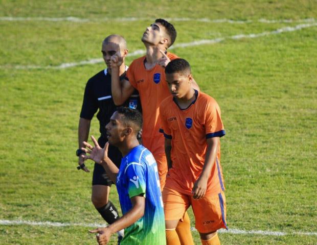 Audax vence o Artsul e segue na briga no OPG