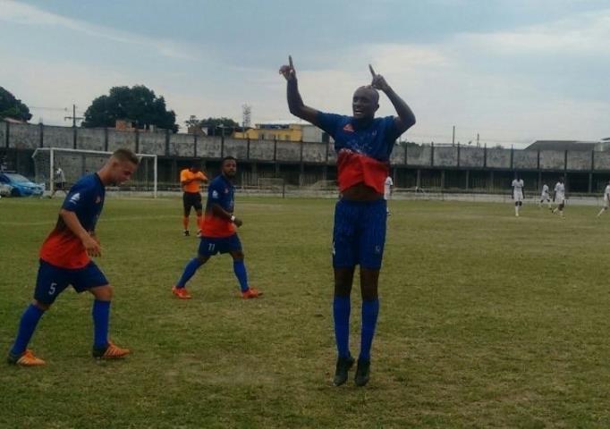 Pérolas Negras vence e fica muito perto do acesso