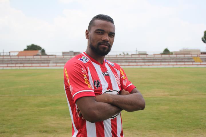 Meia-atacante Wagner é o novo reforço do Bangu