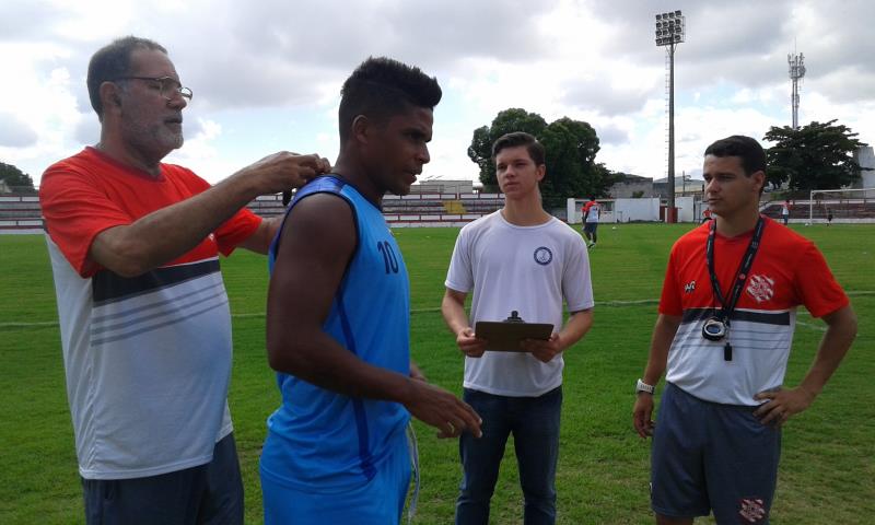 Bangu utiliza tecnologia na preparação dos atletas