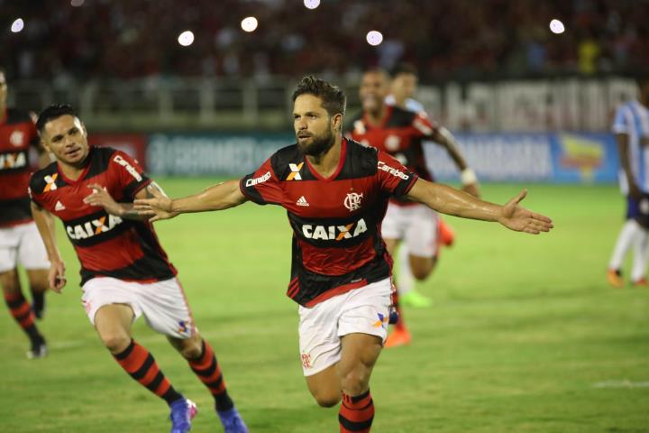 Flamengo vence mais uma na Taça Guanabara